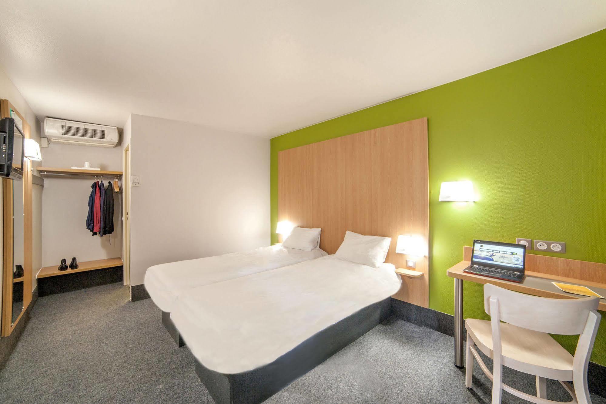 B&B Hotel Herblay Luaran gambar
