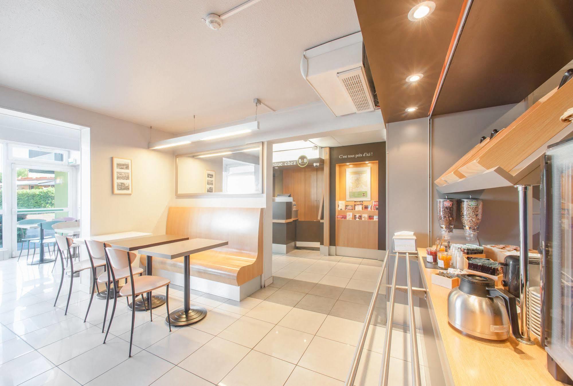 B&B Hotel Herblay Luaran gambar