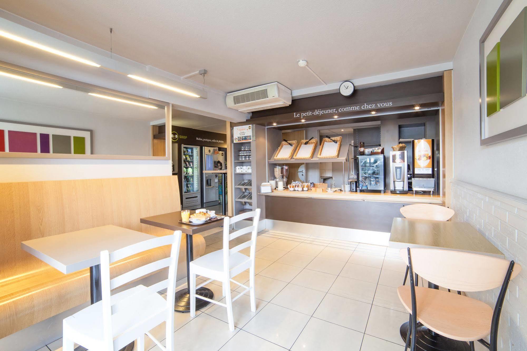 B&B Hotel Herblay Luaran gambar